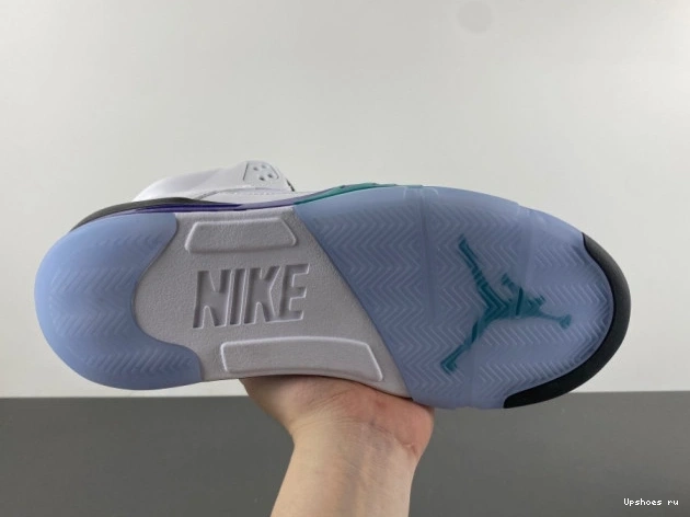 Retro  Jordan (2025)   Grape HQ7978-100 5  0315